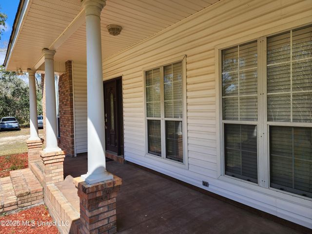 5378 Menge Avenue, Pass Christian, MS 39571