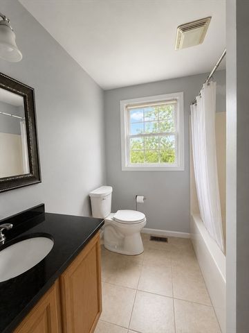 16 Parker St 16, Quincy, MA 02169
