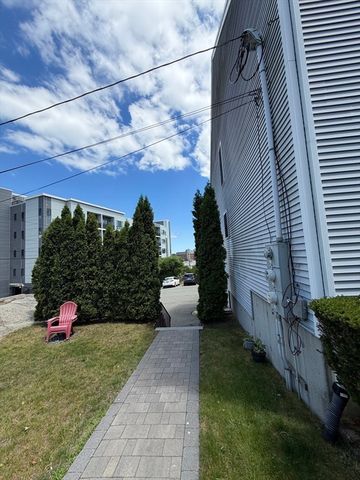 16 Parker St 16, Quincy, MA 02169