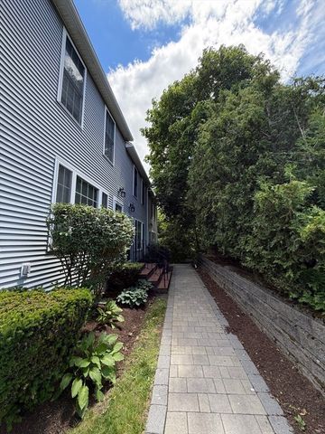 16 Parker St 16, Quincy, MA 02169