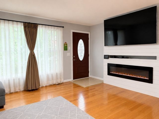 16 Parker St 16, Quincy, MA 02169
