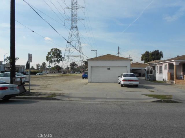 8999 Mcnerney Avenue, South Gate, CA 90280