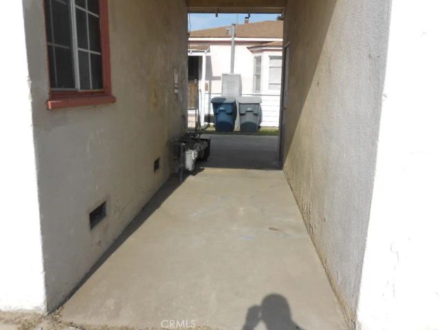 8999 Mcnerney Avenue, South Gate, CA 90280