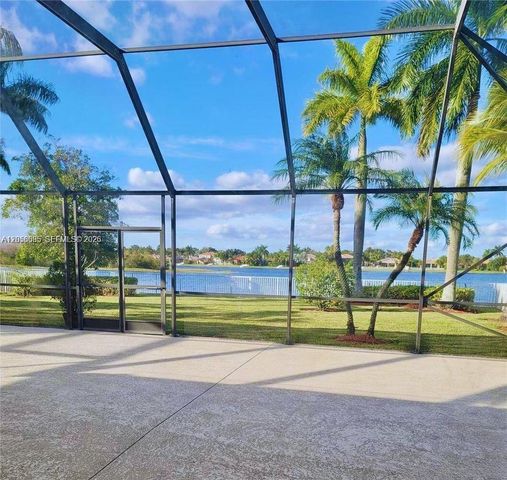 18659 SW 12th Street, Pembroke Pines, FL 33029
