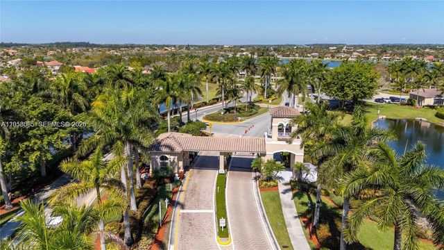 18659 SW 12th Street, Pembroke Pines, FL 33029