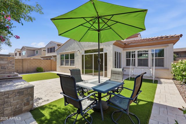 945 W YELLOWSTONE Way, Chandler, AZ 85248