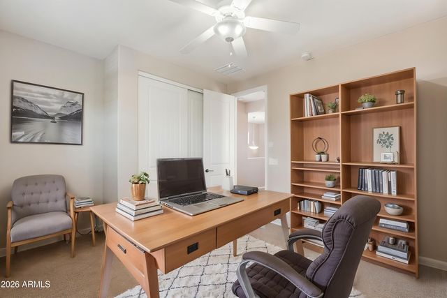 945 W YELLOWSTONE Way, Chandler, AZ 85248
