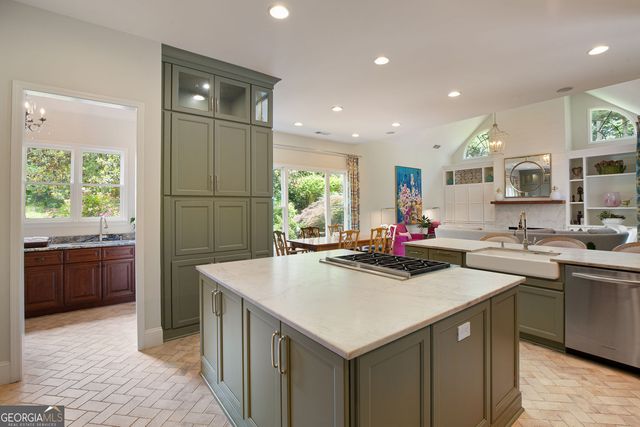 1050 Riceland Court, Roswell, GA 30075