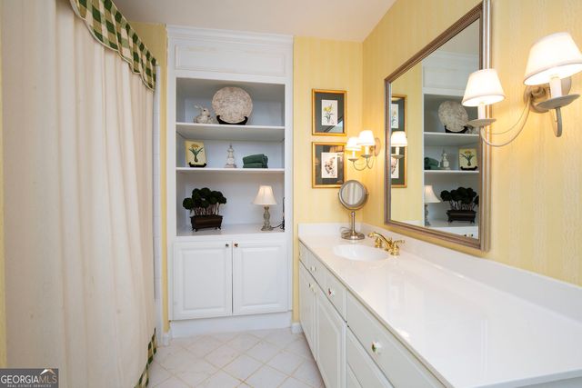 1050 Riceland Court, Roswell, GA 30075