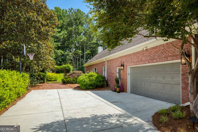 1050 Riceland Court, Roswell, GA 30075