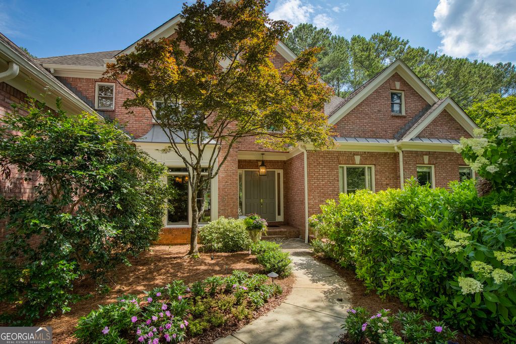 1050 Riceland Court, Roswell, GA 30075