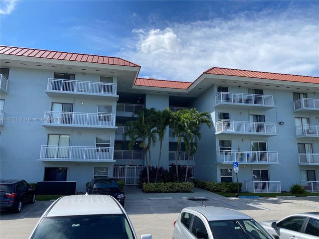 405 S Pine Island Rd 413D, Plantation, FL 33324