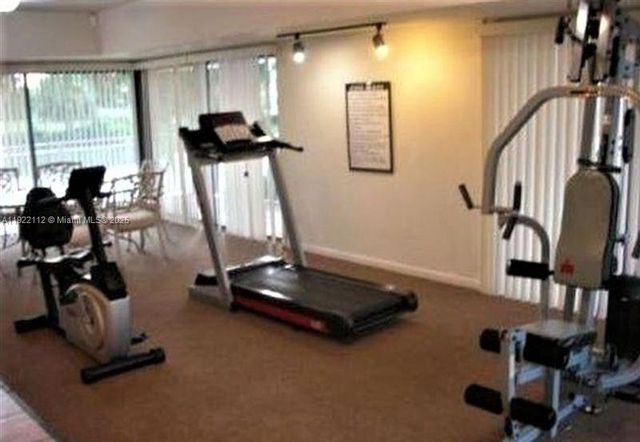 405 S Pine Island Rd 413D, Plantation, FL 33324