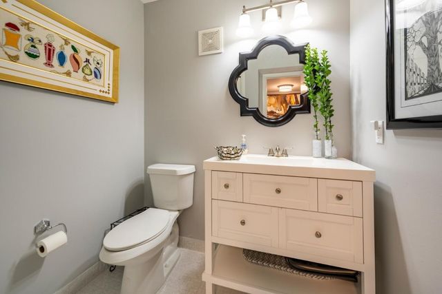 16251 Golf Club Road 305, Weston, FL 33326