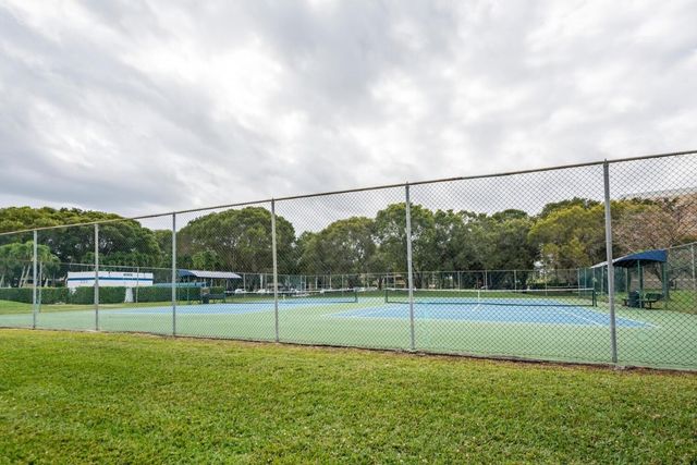 16251 Golf Club Road 305, Weston, FL 33326