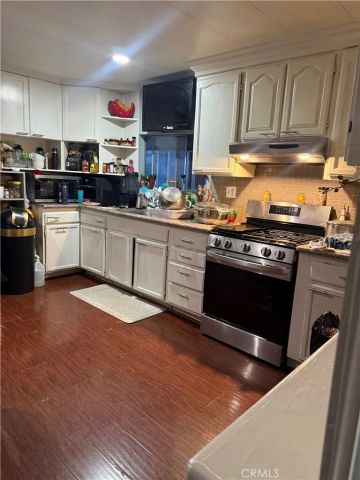 995 Pomona 78, Corona, CA 92882