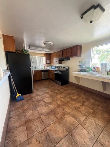 995 Pomona 78, Corona, CA 92882