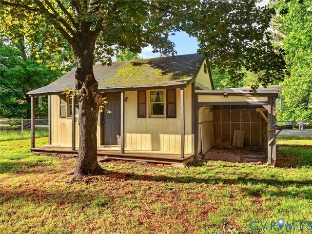 5700 Baron Dr, Chesterfield, VA 23832