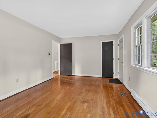 5700 Baron Dr, Chesterfield, VA 23832