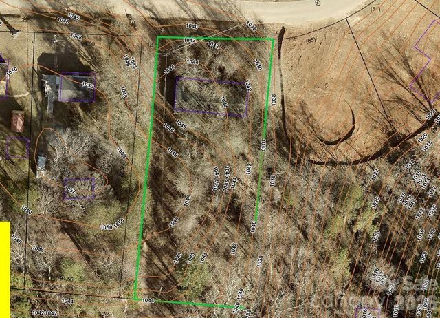 411 15th Avenue SW, Hickory, NC 28602