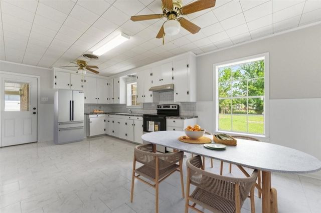 640 Pearl Street, Sulphur, LA 70663