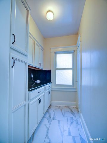 529 Yale Avenue, New Haven, CT 06515