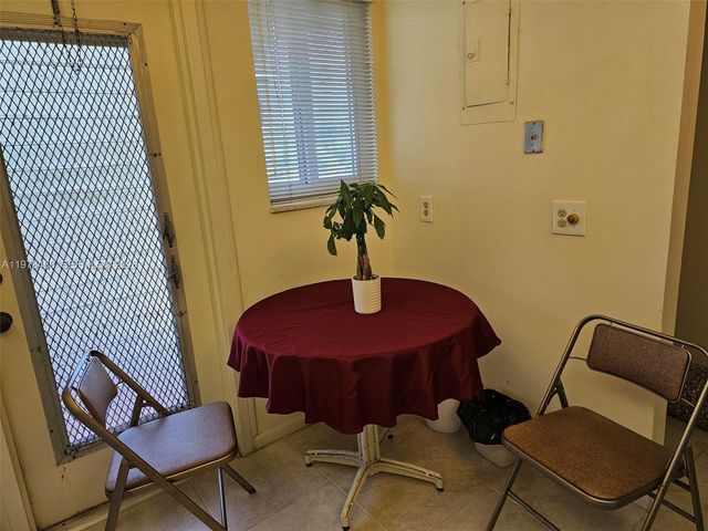 1103 NW 58th Ter 321, Sunrise, FL 33313