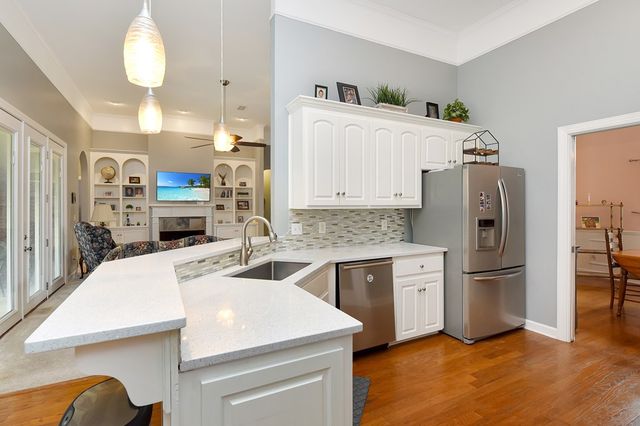 300 Inverness, Dothan, AL 36305