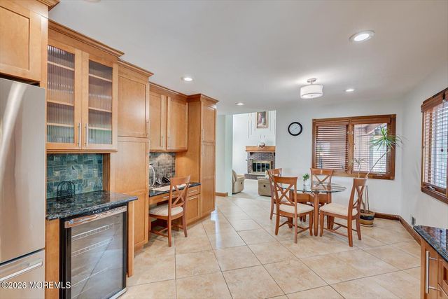 73 Windsor Drive, Eatontown, NJ 07724