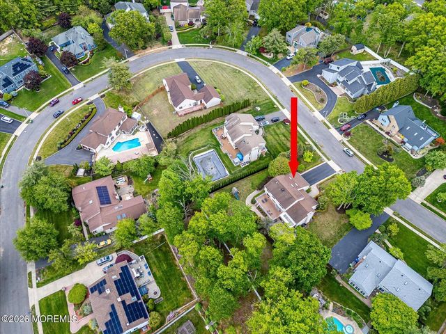 73 Windsor Drive, Eatontown, NJ 07724