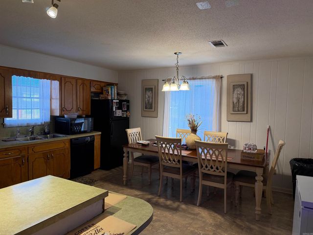 200 White Hall Road, White Hall, AR 71602