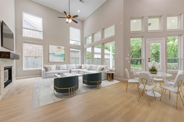 5315 Sterling Manor Lane, Sugar Land, TX 77479