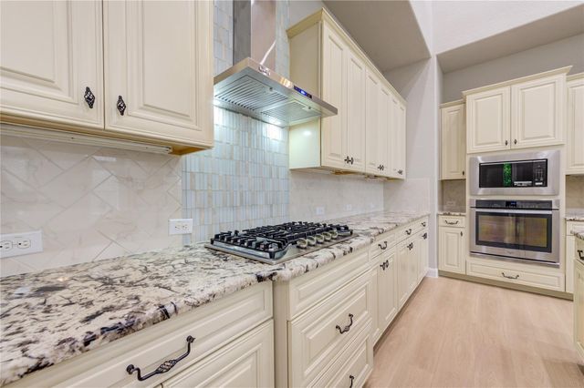5315 Sterling Manor Lane, Sugar Land, TX 77479
