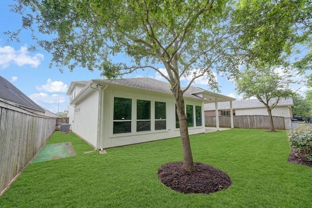 5315 Sterling Manor Lane, Sugar Land, TX 77479