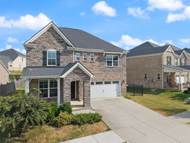 4229 Magnolia Farms Dr, Hermitage, TN 37076