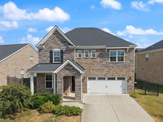 4229 Magnolia Farms Dr, Hermitage, TN 37076