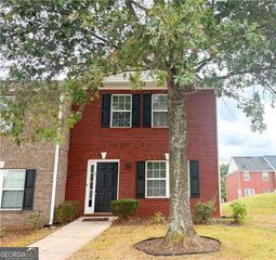 7712 Autry Circle 201, Douglasville, GA 30134