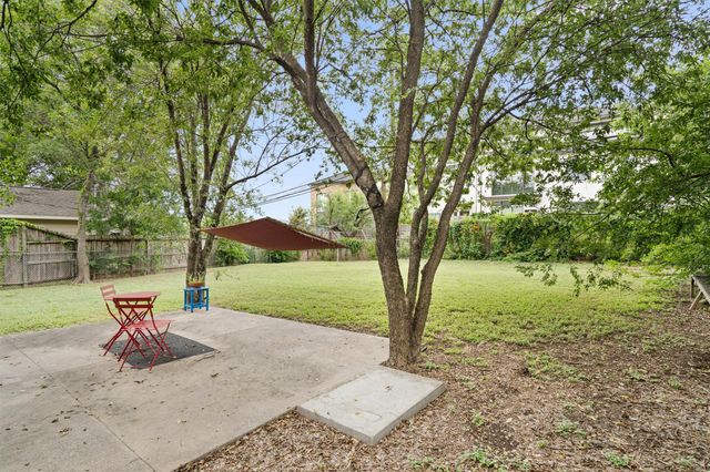 2633 W 45th ST, Austin, TX 78731