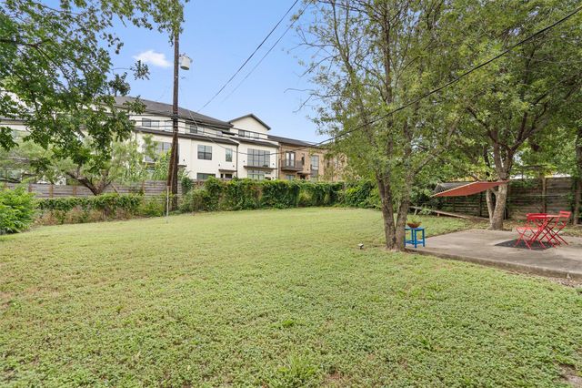2633 W 45th ST, Austin, TX 78731