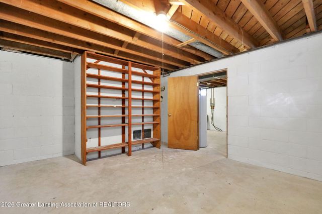 15499 Wood Road, Lansing, MI 48906
