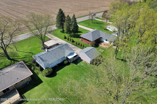15499 Wood Road, Lansing, MI 48906