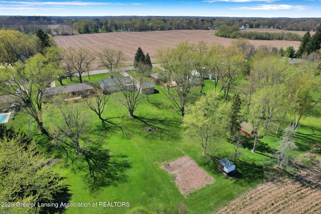 15499 Wood Road, Lansing, MI 48906
