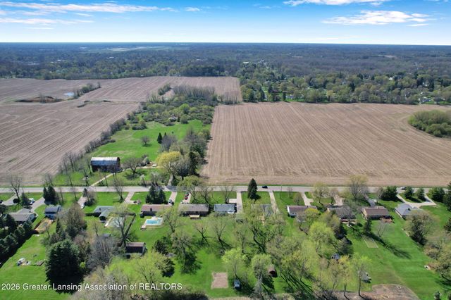 15499 Wood Road, Lansing, MI 48906