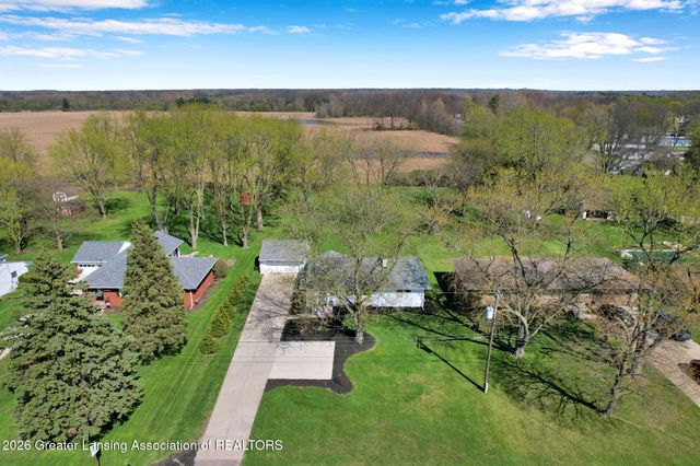 15499 Wood Road, Lansing, MI 48906