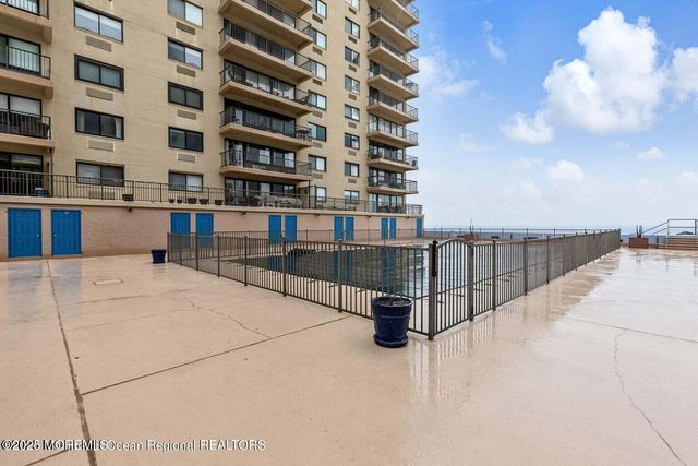 45 Ocean Avenue 4G, Monmouth Beach, NJ 07750