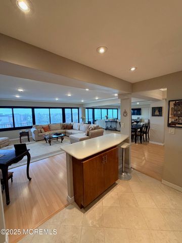 45 Ocean Avenue 4G, Monmouth Beach, NJ 07750