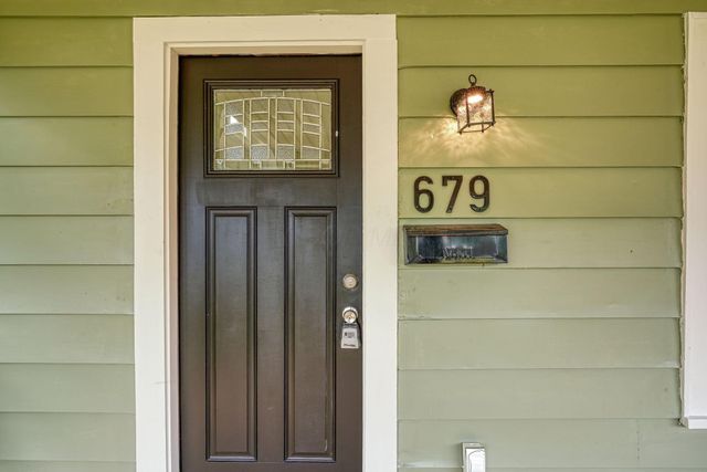 679 S Richardson Avenue, Columbus, OH 43204