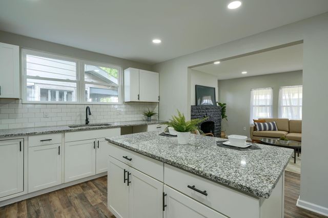 679 S Richardson Avenue, Columbus, OH 43204