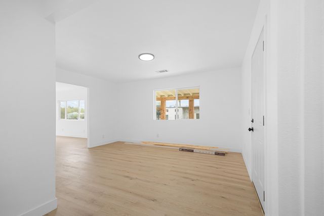 339 S Silva Street, Tulare, CA 93274