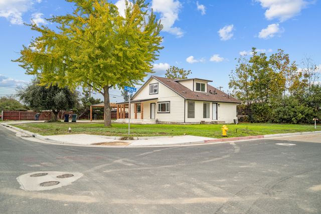 339 S Silva Street, Tulare, CA 93274